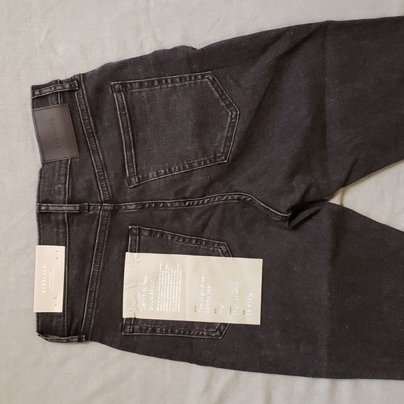 Everlane NWT The High-Rise Skinny Jean Black Women's 28 - Picture 8 of 9